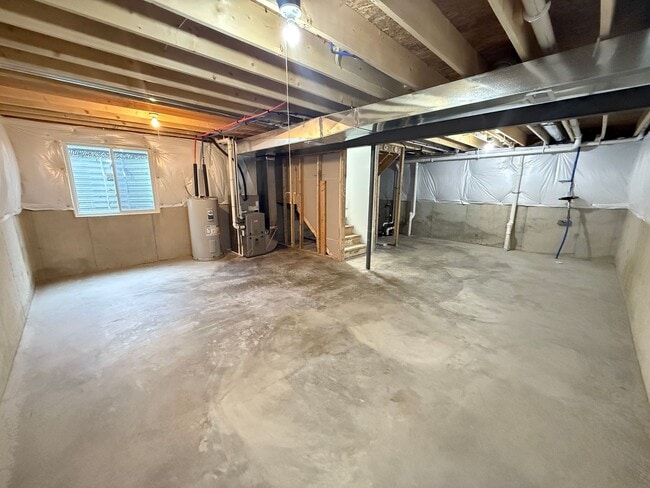 Building Photo - Modern 3-Bedroom Home with 1.5 Baths