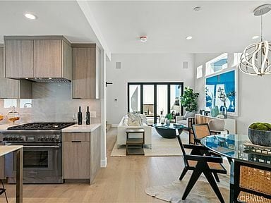 Primary Photo - 603 Iris Ave