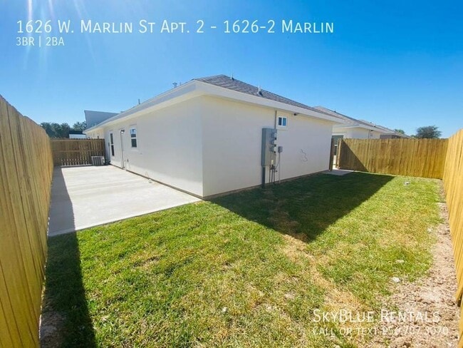Building Photo - 1626 W Marlin St