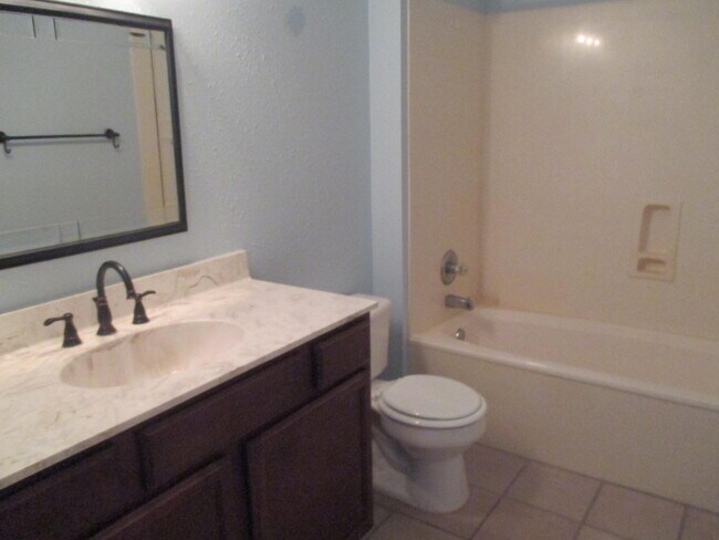 Building Photo - 9697 Leeward Way