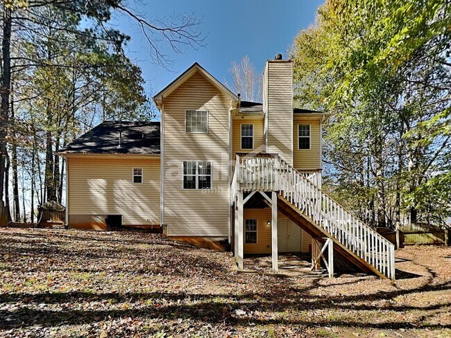 Building Photo - 3951 Saint George Ter SW