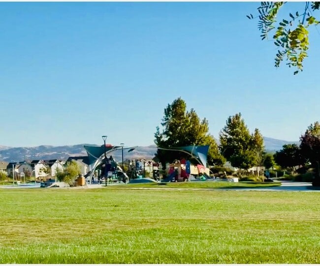 Building Photo - 4596 Alta Terra Rd