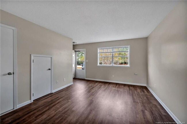 Building Photo - 302 Law Rd