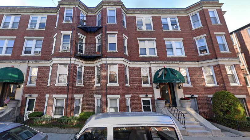 Building Photo - 5 Barrows St