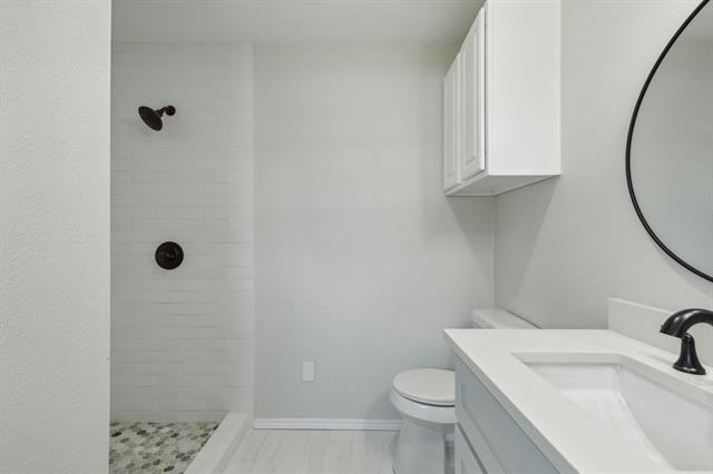 Building Photo - 826 Meadowview Ln