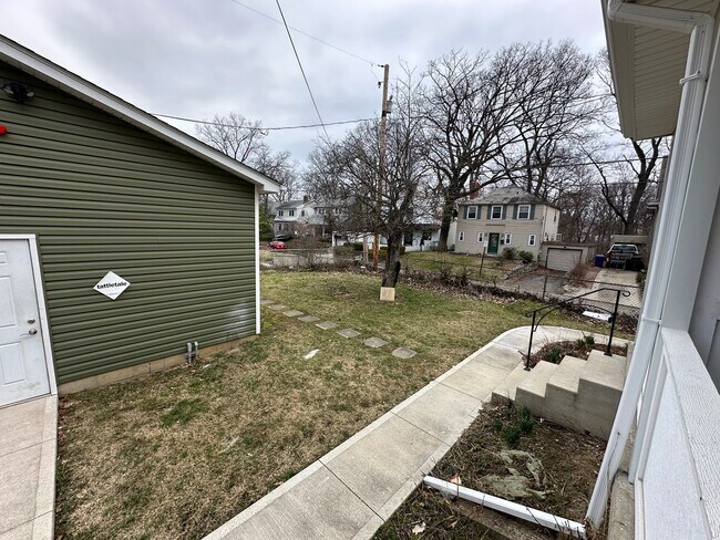 Building Photo - Deming Ave 2697-2699 NSLLC