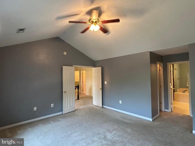 Building Photo - 13220 Willow Point Dr