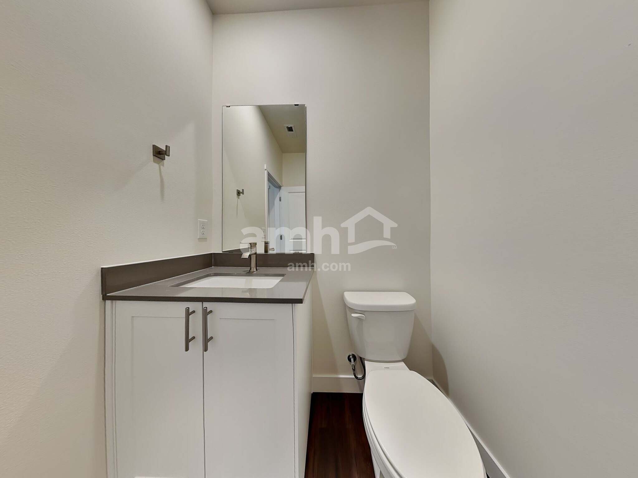 Building Photo - 7817 Verona Lp SW