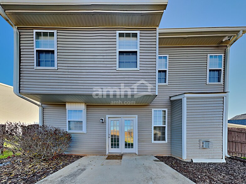 Building Photo - 1710 Beeson Park Ln