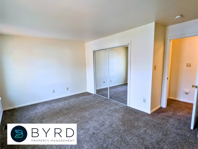 Building Photo - 9709 Ransom Hills Terrace
