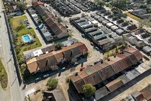 Building Photo - 3362 Continental Dr