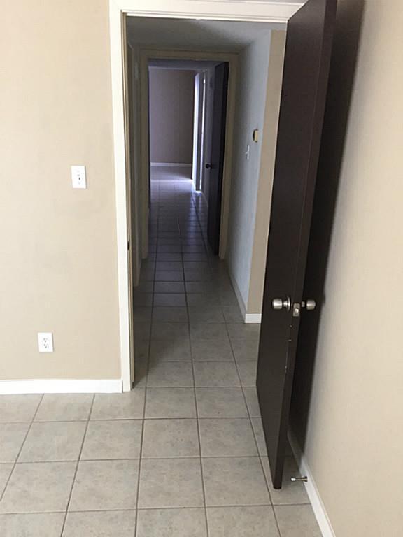 Building Photo - 6401 Deihl Rd