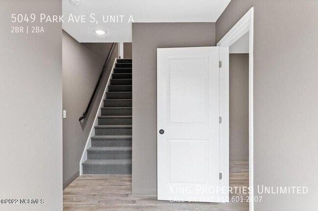 Building Photo - 5049 Park Ave S