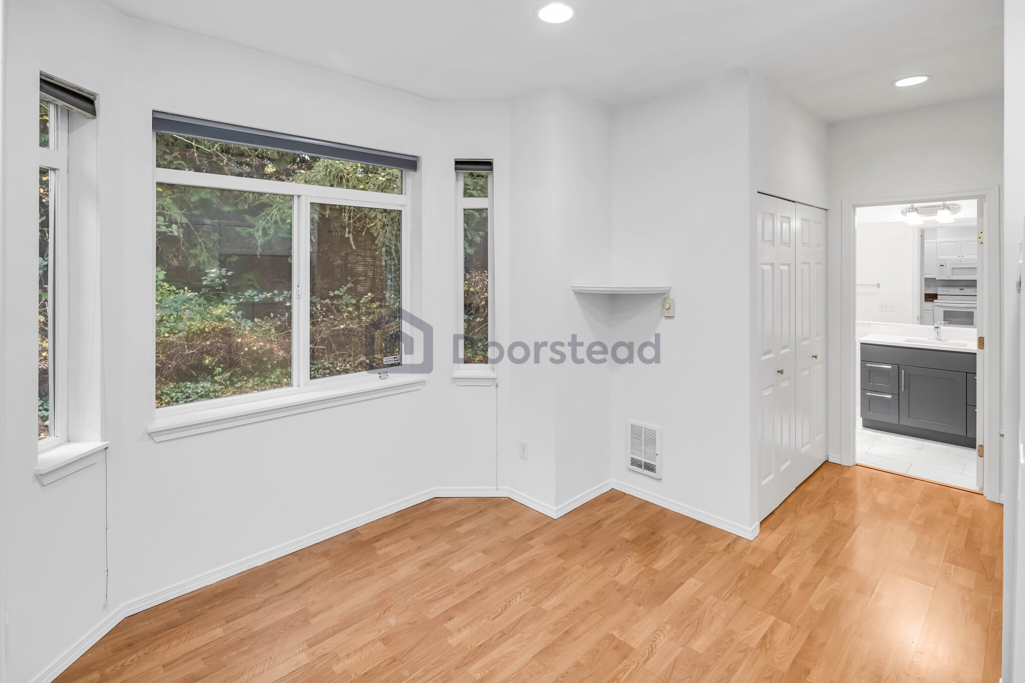 Building Photo - 18003 NE 93rd Ct