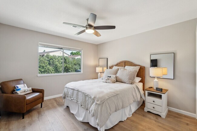 Building Photo - Lovely 2 bed / 2 bath Home in Stonegate
