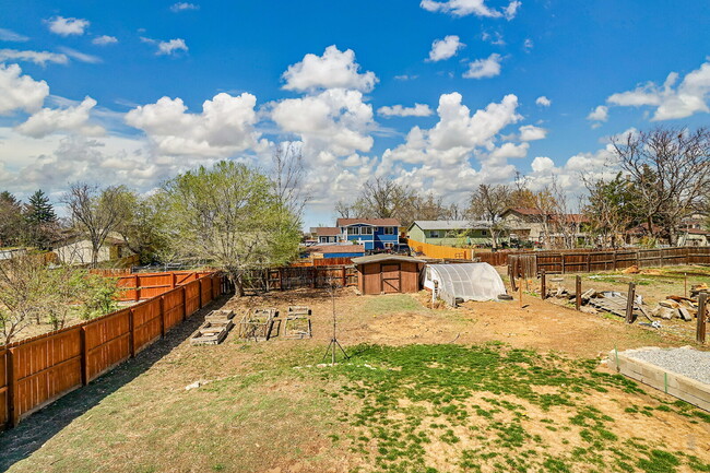 Building Photo - $2,495.00 - 4 Beds 2 Baths, Single Family ...