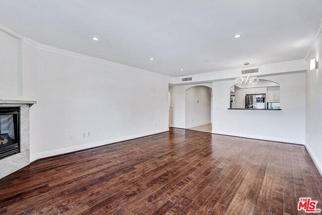 Building Photo - 1520 S Shenandoah St