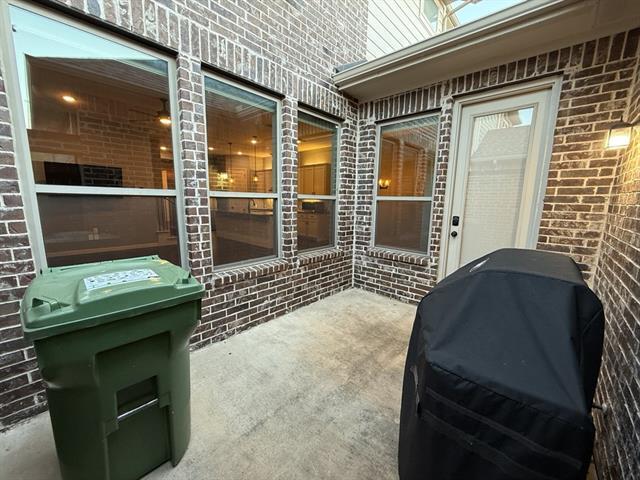 Building Photo - 4510 Meadow Hawk Dr