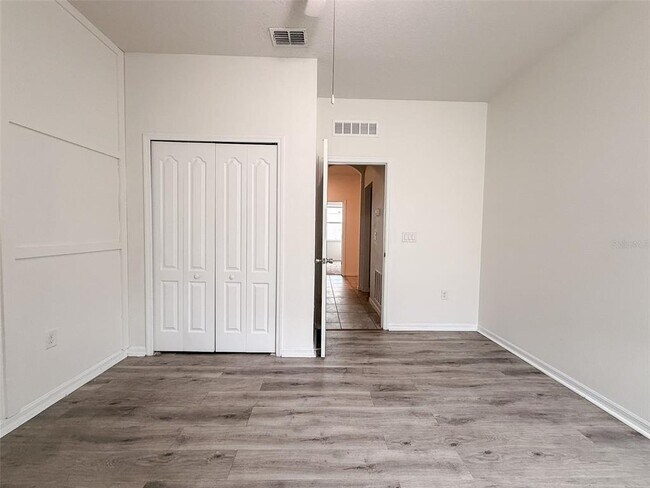 Building Photo - 908 Glazebrook Lp