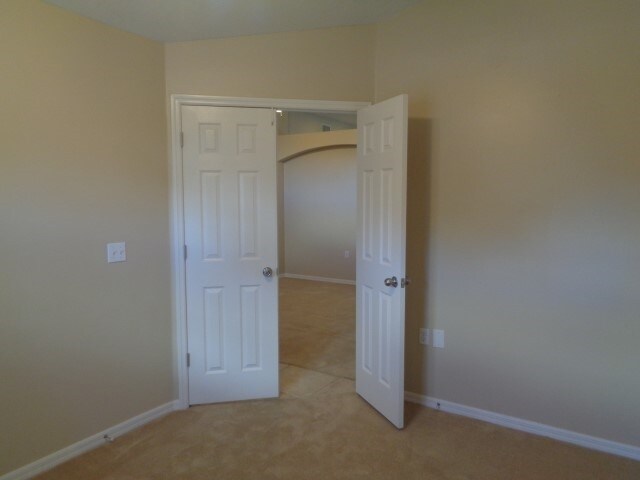 Building Photo - 28716 Raindance Ave