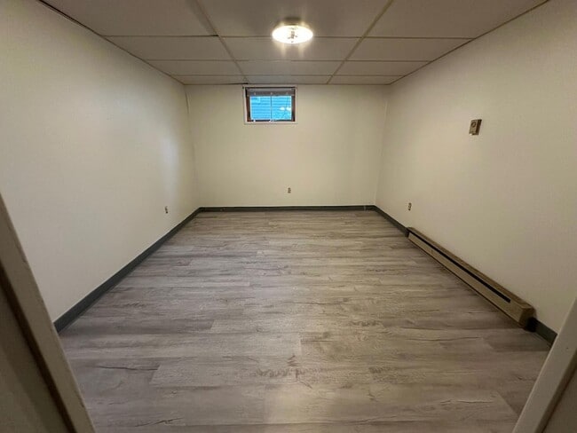 Building Photo - 212 Fulton Blvd