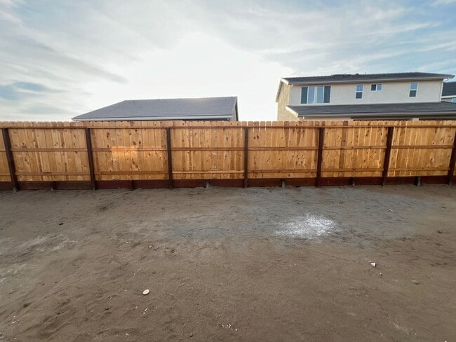 Building Photo - Brand new 3 bedroom single story home!