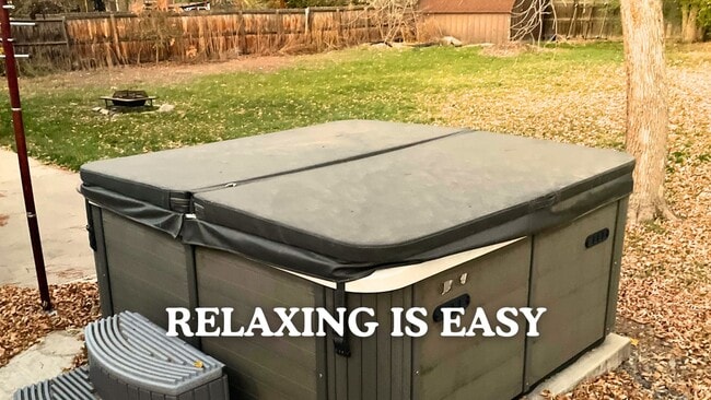 Building Photo - Modern 4BR Lakewood Home on Nearly Half an...