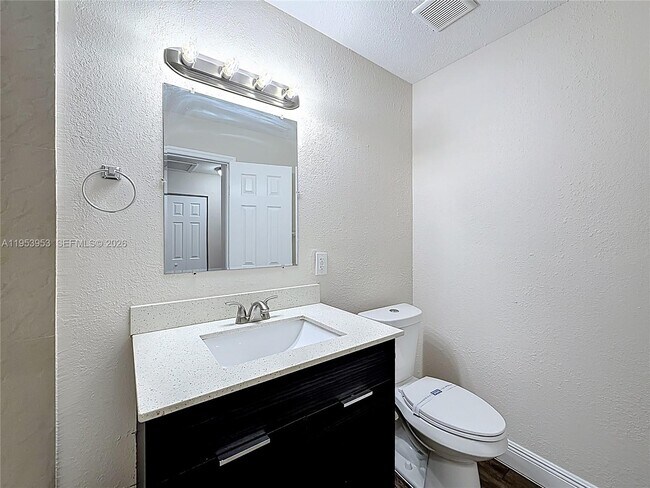 Building Photo - 1800 NW 52nd Ave