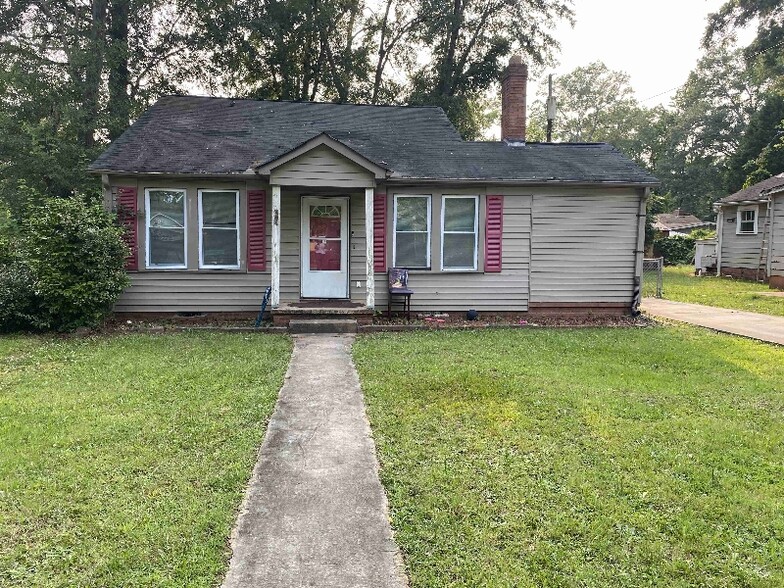 Primary Photo - 500 Cathcart Dr