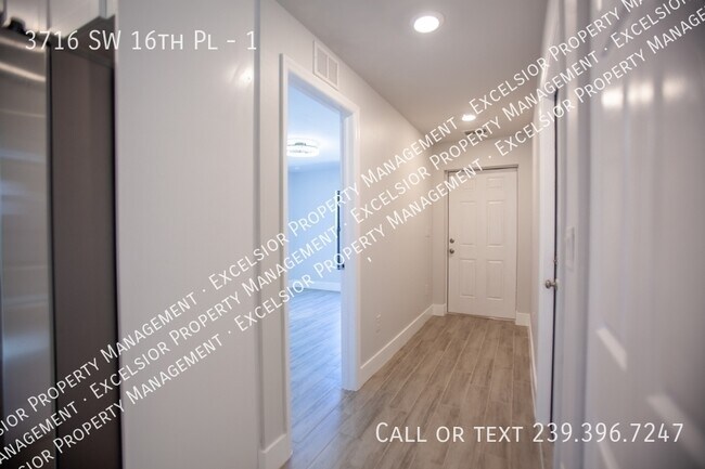 Building Photo - 3716 SW 16th Pl