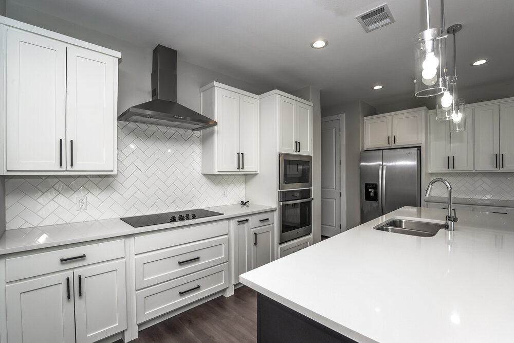 Building Photo - 7153 9th Hole Dr