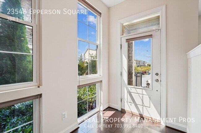 Building Photo - 23548 Epperson Square