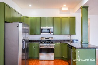 Building Photo - 5172 S Michigan Ave