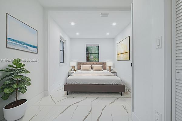 Building Photo - 1251 NE 41st Dr