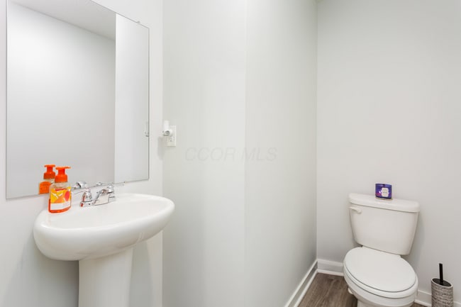 Building Photo - 3736 Miltonsburg Dr