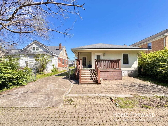 Building Photo - 144 Shawnee Pl