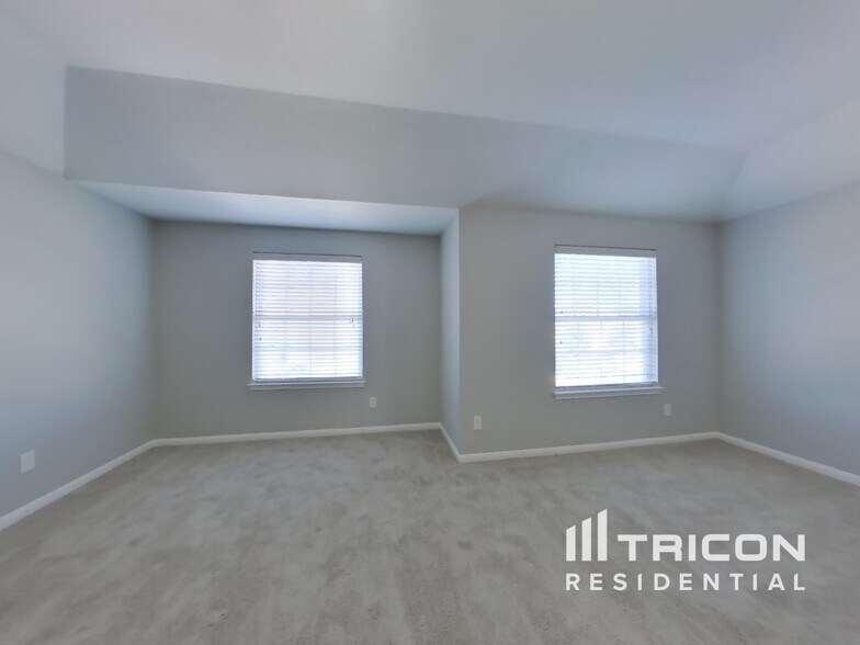 Building Photo - 24069 Wilde Dr