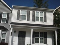 Building Photo - 755 Crestwell Cir