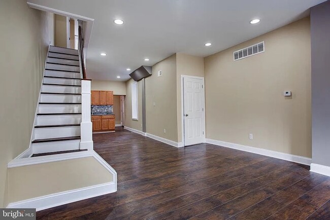 Primary Photo - Updated 3 Bedroom Rental in Brewerytown wi...