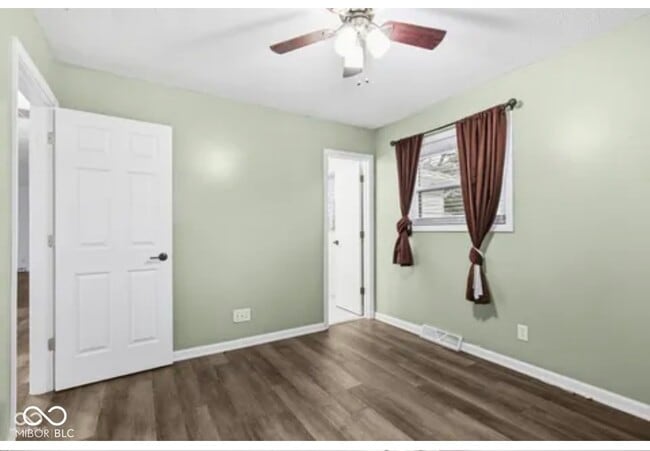 Building Photo - 5215 Southdale Dr