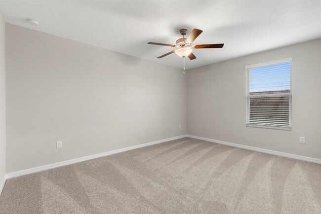 Building Photo - LIKE NEW Home For Rent in Creek Preserve!