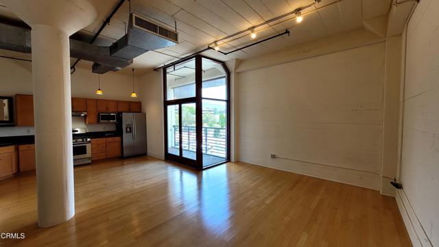 Building Photo - 812 Fremont Ave