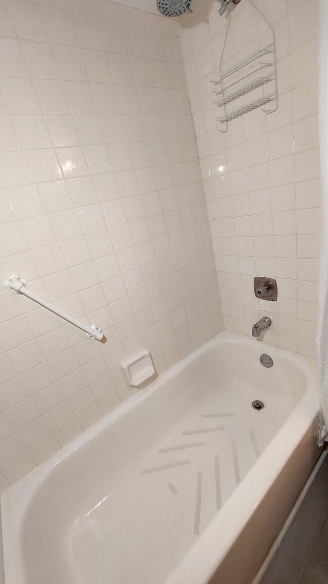 Building Photo - 367 S Federal Hwy