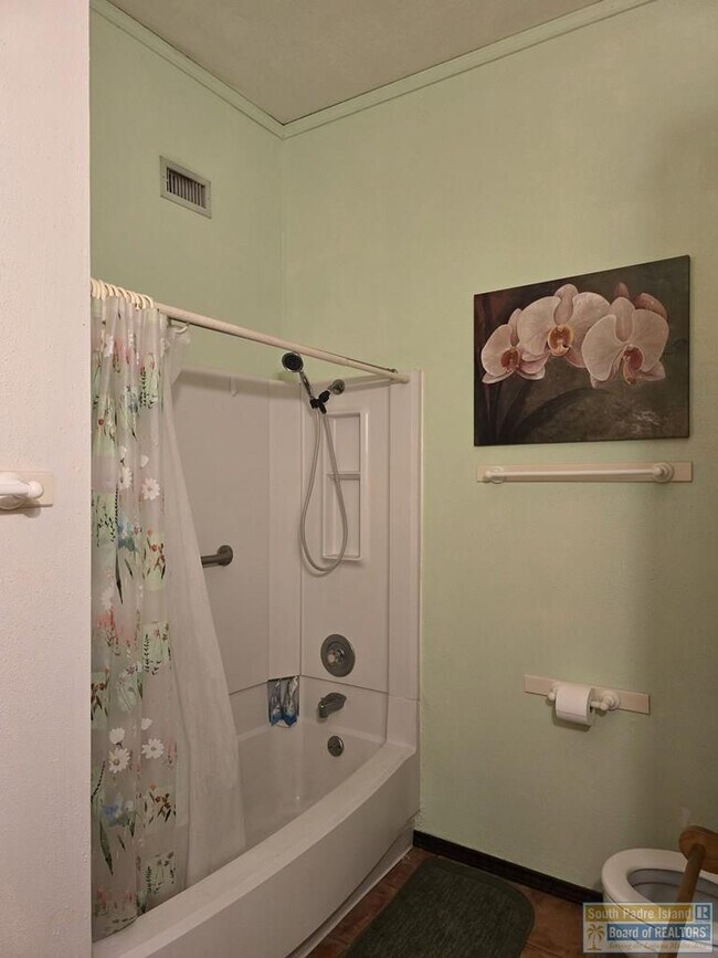 Building Photo - 77 Santa Isabel Blvd