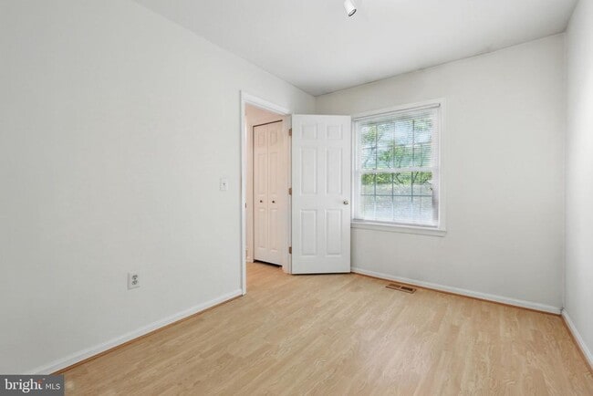Building Photo - 12451 Plowman Ct