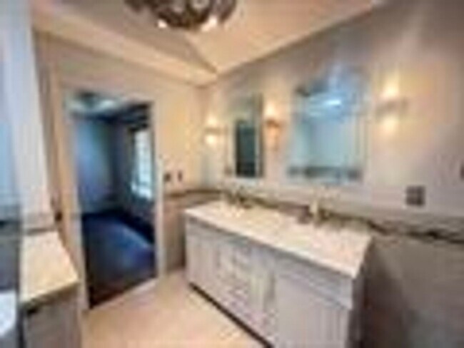Building Photo - One of a kind 3 Bedroom 4 Bathroom Home next to the Meadows Park in Dakota Dunes SD!