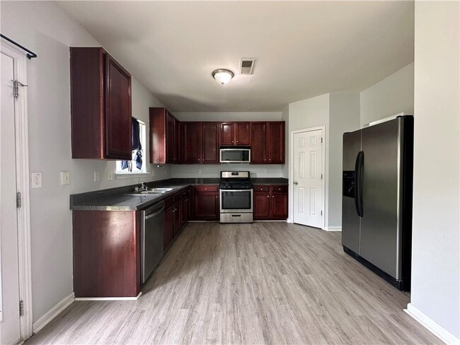 Building Photo - 1335 Rocky Shoals Ln