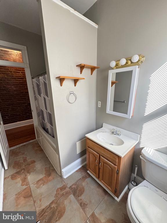 Building Photo - 15 Seaton Pl NW