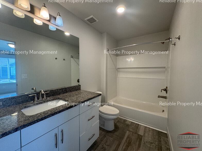Building Photo - 144 S Emery Ln
