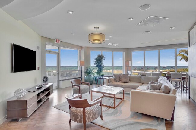 Building Photo - 550 S Ocean Blvd